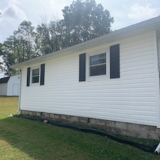 Amazing-House-Washing-Deck-Cleaning-Transformation-in-Connersville-Indiana 1